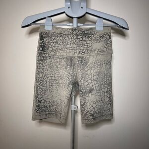 Lululemon Wunder Train High-Rise Shorts